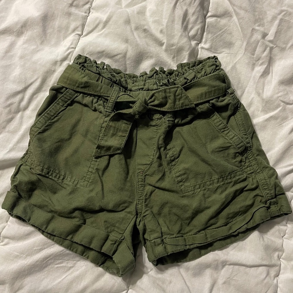 GAP Kids XS Olive shorts girls